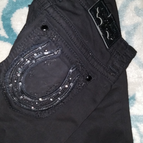 Miss Me mid rise flare - Picture 5 of 7